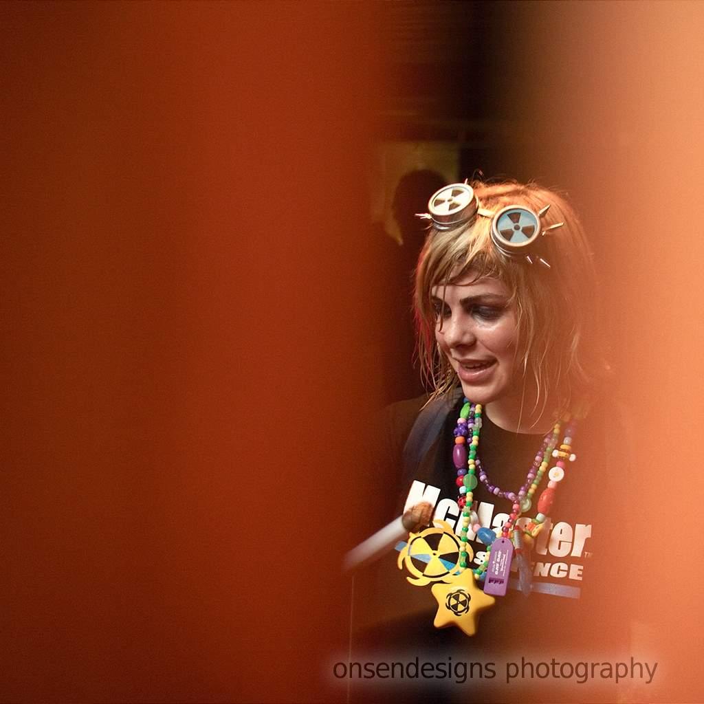 Proof-DarkRave-118-2010-07-25-00-44-15