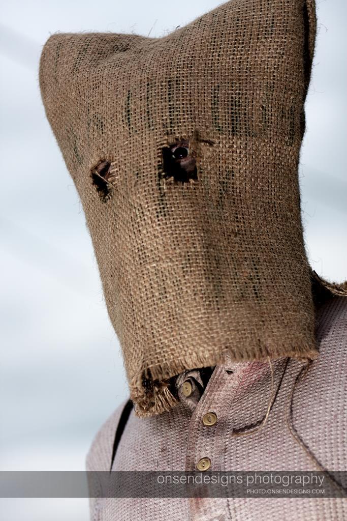 Proof-Zombie_Walk_Toronto-2011-033