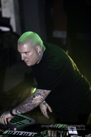Terrorfakt-Kinetik4-008
