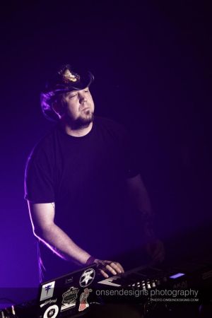 Terrorfakt-Kinetik4-011