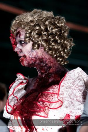 Proof-Zombie_Walk_Toronto-2011-012